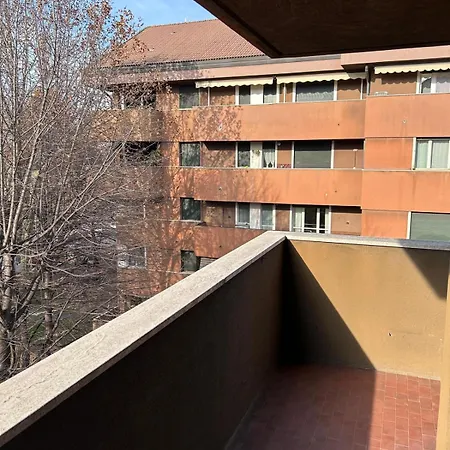 Stanza Privata Rho Fiera San Siro Milano Homestay szállás